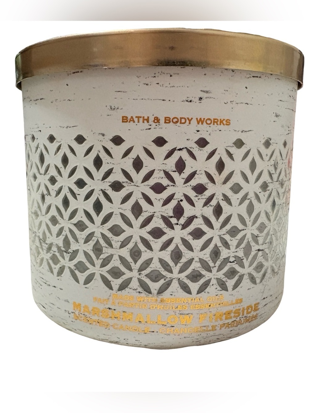 Bath & Body Works Marshmallow Fireside 3-Wick Candle White Geometric Jar - Picture 1 of 2